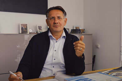 Aussergewöhnliche Werke der Hochfrequenztechnologie.