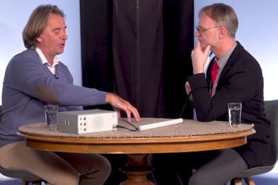 Hexagonale Strukturen - Dank Tesla zur Selbsthilfe